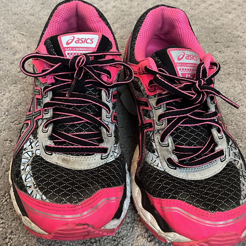 ASICS Cumulus 15 US8 - Picture 2 of 11